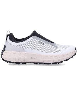 Norda 003 Trainers - White