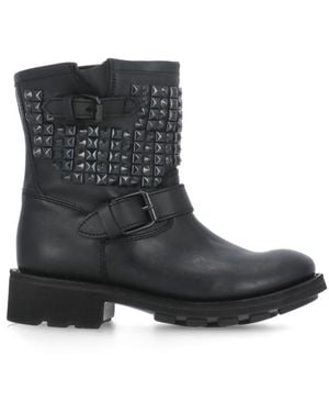 Ash Boots - Black