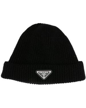 Prada Ribbed Logo-Plaque Beanie - Black