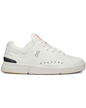 On Shoes The Roger Advantage Trainers - White