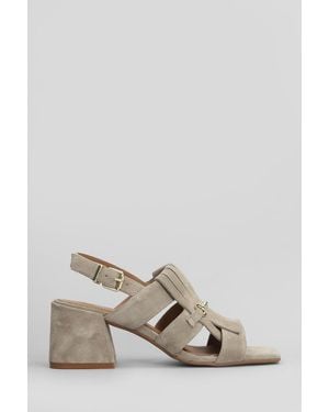 Carmens Carry Trim Sandals - Brown
