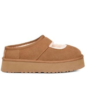 UGG Flat Shoes - Brown