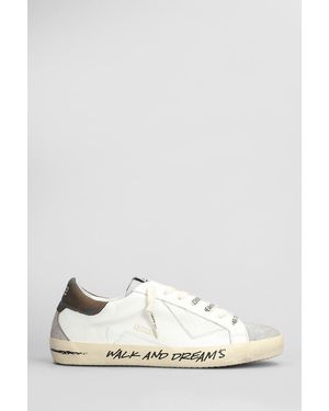 4b12 Suprime Trainers - White