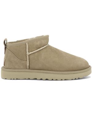 UGG Boots - Brown