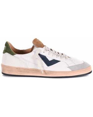 4b12 Sneakers - White