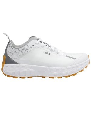 Norda Sneakers - White
