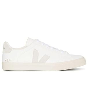 Veja Trainers - White