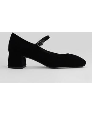Bibi Lou Court Shoes - Black