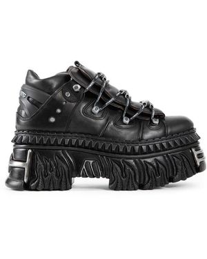 Vetements Sneakers - Black