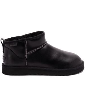 UGG Classic Ultra Mini Boots - Black