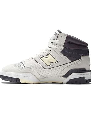 New Balance Trainers - White
