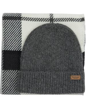 Barbour "Pendle" Beanie And "Blair" Scarf Set - Gray