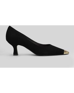 Isabel Ferranti Court Shoes - Black