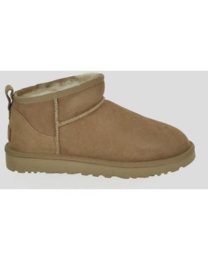 UGG Boots - Natural