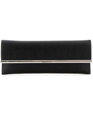 McQueen Cross B-Long Clutch - Black