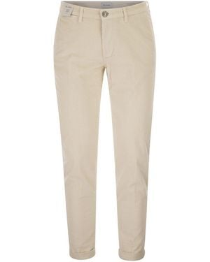 Re-hash Mucha - Natural