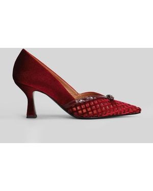 Isabel Ferranti Court Shoes - Red