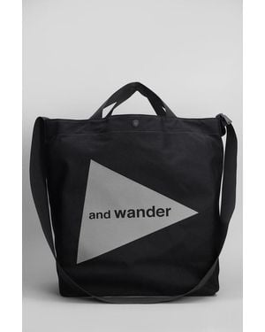 and wander Tote - Black