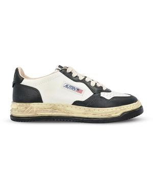 Maison Mihara Yasuhiro Trainers - White
