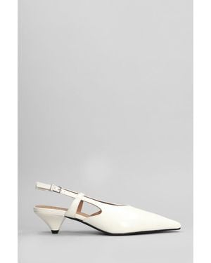 Carmens Demi Plain Pumps - White