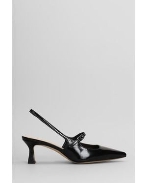Julie Dee Pumps - Black