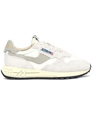Autry Trainers - White