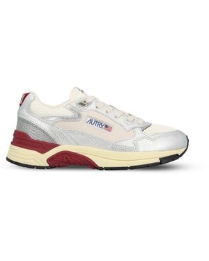Autry Trainers - White