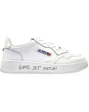 Autry Trainers - White