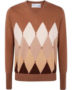 Ballantyne V Neck Pullover - Brown