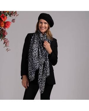 Black Accessories Leopard Print Cashmere & Silk Scarf & Cashmere Beret Set - Black