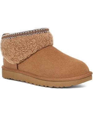 UGG Holiday Classic Mini Boots - Brown