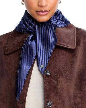 Fraas V Pleated Diamond Scarf - Blue