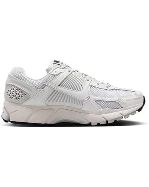Nike Zoom Vomero 5 Sneakers - White