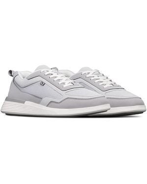 Wolf & Shepherd Crossover Runner Sport Sneakers - White