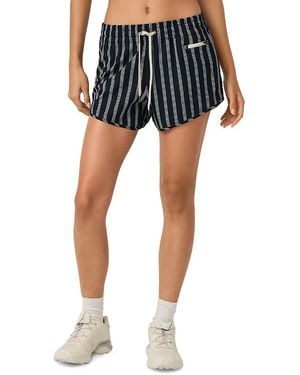 Vuori Clementine 2.0 Shorts - Blue