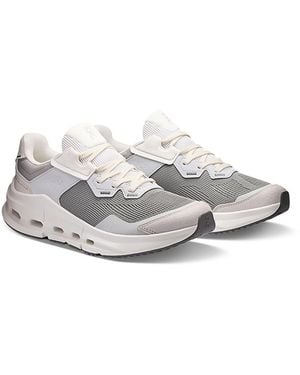 On Shoes Cloudnova Rift Sneakers - White
