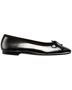 Margaux The Fonteyn Flats - Black