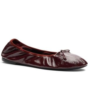 Stuart Weitzman Nia Ballet Flats - Brown