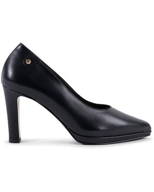 Stinaa.j Stinaa. J Isa Orthopedic Pointed Toe Pumps - Black