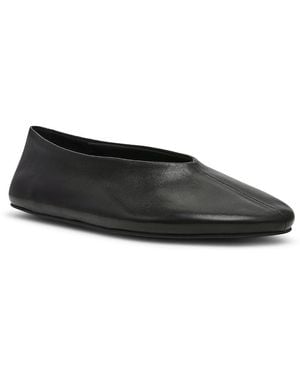Steve Madden Cyntra Leather Flats - Black