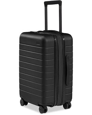 AWAY 21 Carry On Flex Luggage - Black