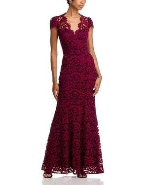 Eliza J Scalloped-Edge Lace Gown - Red