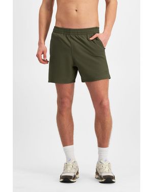Bonds Move 5" Active Short - Green