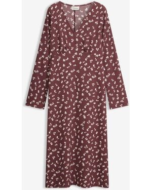 bonprix Midikleid Aus Strukturiertem Crêpe - Rot