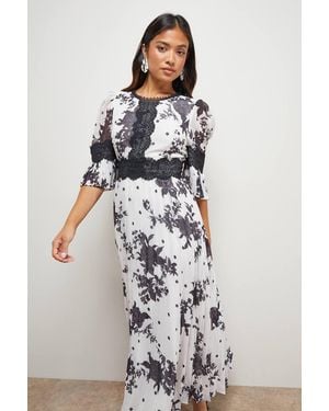 Oasis Petite Printed Lace Trim Pleated Midi Dress - White
