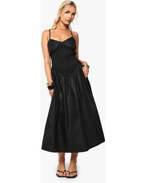 Boohoo Shirred Strappy Midaxi Dress - Black