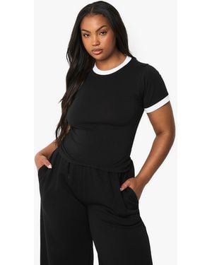 Boohoo Plus Fitted Ringer Edge T-Shirt - Black