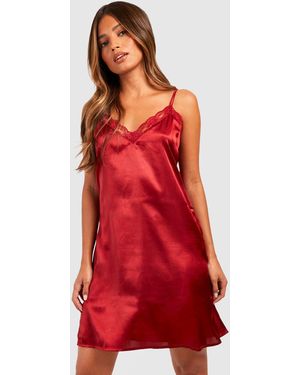 Boohoo Camisón Con Ribete De Encaje - Rojo