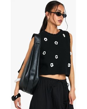 Boohoo Top De Punto Y Croché Con Aplique De Flores - Negro