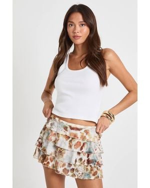 Boohoo Floral Printed Tierred Ruffle Skirt With Built - White